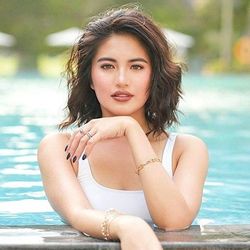 Maghintay by Julie Anne San Jose