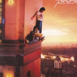 Les Nouveaux Riches Chords by 10cc