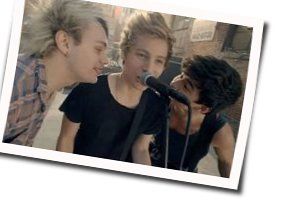 5 Seconds Of Summer - She Looks So Perfect Chords Capo 4