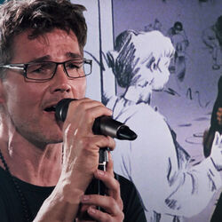 Take On Me Acoustic Live Chords by A-ha