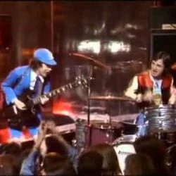 Baby Please Don't Go Bass Tab by AC/DC