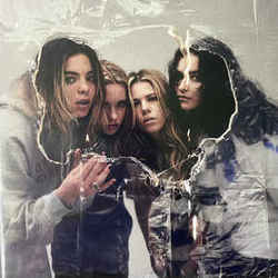 Aren't You Chords by The Aces