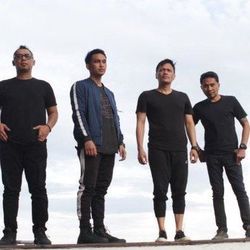 Tak Lagi Cinta Chords by ADA Band
