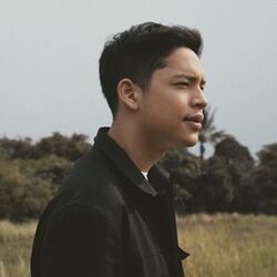 Katakan Saja Chords by Adikara