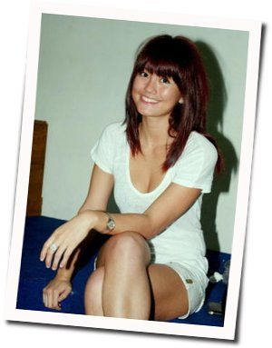 Pernikahan Dini Chords by Agnes Monica