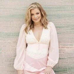 Those Kind Of Women Chords by Lauren Alaina