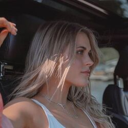 Alana Springsteen chords for Zero trucks