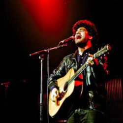 Me Pierdo Contigo Ukulele Chords by Alex Ferreira
