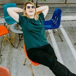 Newsreader Chords by Alex Lahey