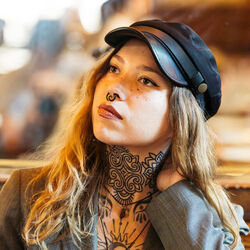 Blonde à Personne Chords by Alice Bro