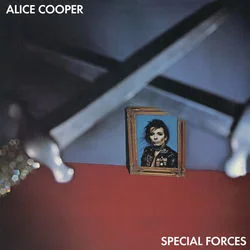 You're A Movie Bass Tab by Alice Cooper