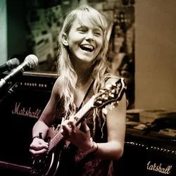 End Of The Road Chords by Alice Phoebe Lou