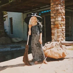 Witches Intro Tab by Alice Phoebe Lou