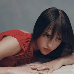 Hotel W Chords by Alicia Moffet