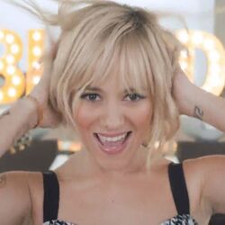 Blonde Chords by Alizée