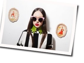 Simon Says Chords by Allie X