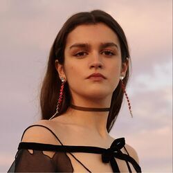 Auxiliar Chords by Amaia Romero