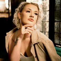 Amber Leigh Irish chords for Toxic