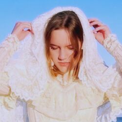 Suffering Bass Tab by Amélie Farren