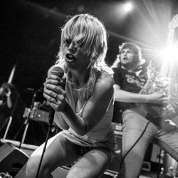 Gfy Bass tabs by Amyl And The Sniffers