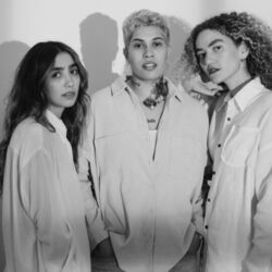 No Escuro (part. Anavitória) Chords by Ana Gabriela