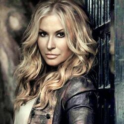 Beautiful Chords by Anastacia