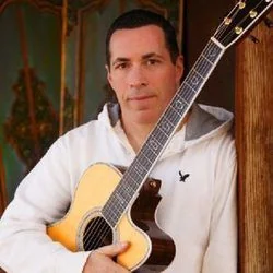 Many And One Chords by Steve Angrisano