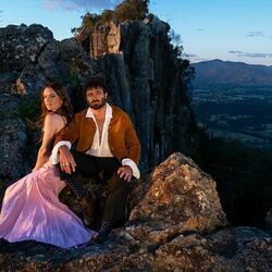 Blue  Chords by Angus & Julia Stone