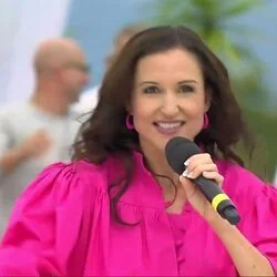 Liebeskummer Lohnt Sich Nicht Chords by Anita Hofmann