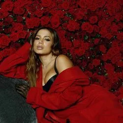 Rosa Chords by Anitta