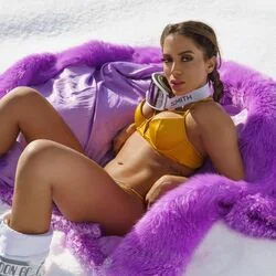 Versions Of Me (Ver2) Chords by Anitta