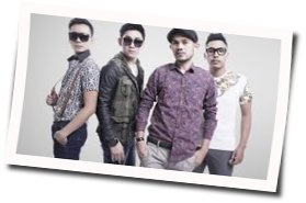 Menunggu Kamu Chords by Anji
