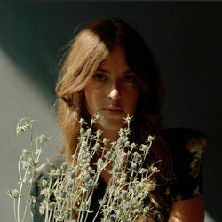 Anna St. Louis tabs for Daisy