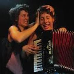 Anne Kaempf chords for Broken voices