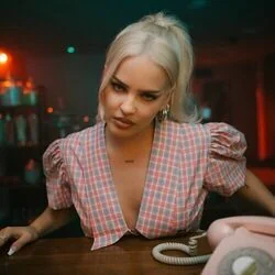 Trainwreck Chords by Anne-Marie
