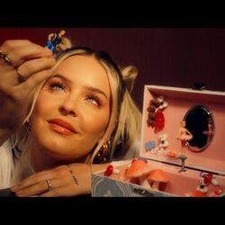 Never Loved Anyone Before Chords by Anne-Marie