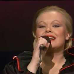 Sä Liian Paljon Vaadit Chords by Anneli Saaristo