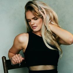 Annelle Staal chords for Le la lou