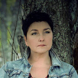 Annica Sillars chords for Scrape my heart