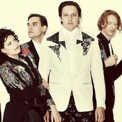 Unconditional Ii Chords by Arcade Fire