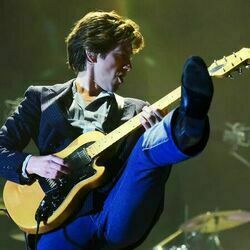Big Ideas Bass tabs by Arctic Monkeys
