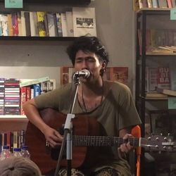 Sedih Tak Berujung Chords by Ari Lesmana