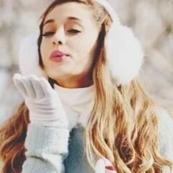 Snow In California (Ver2) Chords by Ariana Grande