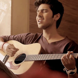 Tu Zaroori Chords by Armaan Malik
