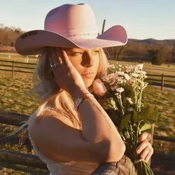 Dear Dolly Chords by Ashley Anne