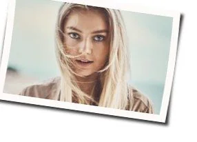 Vi Er Perfekt Men Verden Er Ikke Det Chords by Astrid S