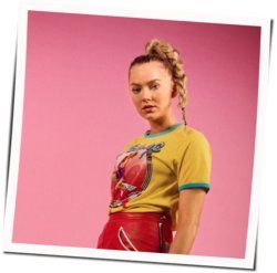 Doing To Me Chords by Astrid S