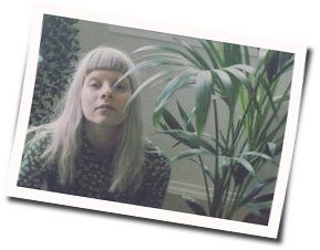 Gentle Earthquakes Chords by AURORA
