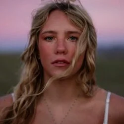 Man Downstairs Chords by Avery Anna