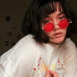 Smoking For The Aesthetic Chords by Avery Grey